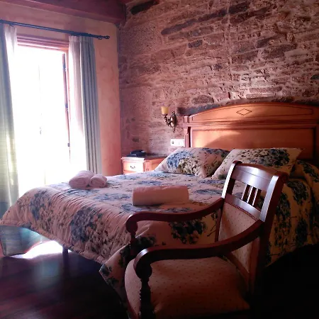 Pico Sacro Ii Hotel 2*